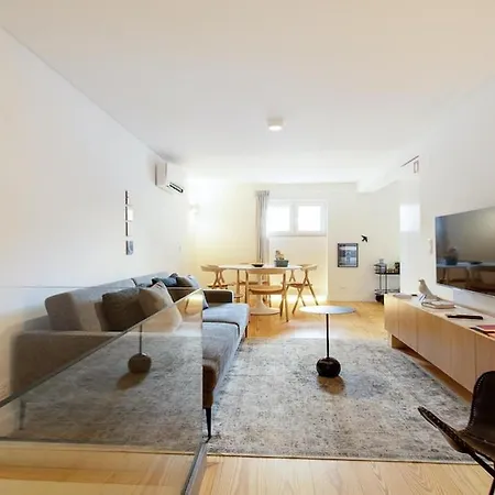 Principe Real Charming Duplex Ac Ground Floor Apartman Lisboa
