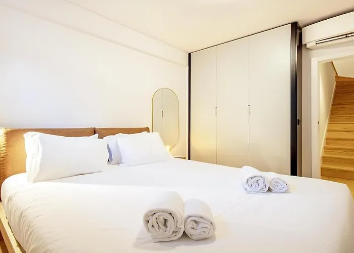 Principe Real Charming Duplex Ac Ground Floor شقة Lisboa